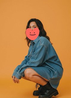 Nimo - puta in Dubai Photo 3 of 11