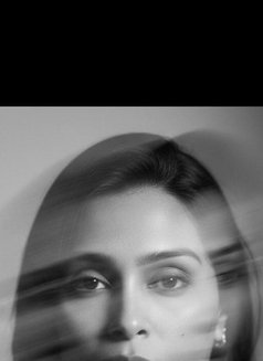 Nimo - puta in Dubai Photo 7 of 7