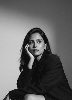 Nimo - escort in Dubai Photo 5 of 8