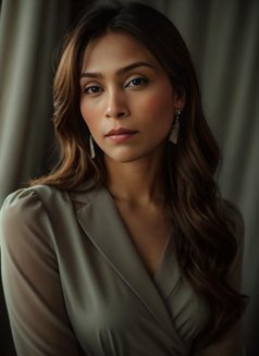 Nimo - escort in Dubai Photo 7 of 8