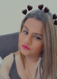 Nimrat Kaur - Transsexual escort in Mumbai Photo 4 of 7