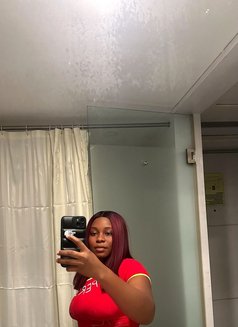 Nina 70864//76383 - puta in Pune Photo 1 of 4