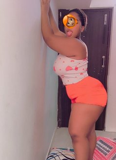 Nina cam and direct service - escort in Chennai Photo 3 of 5