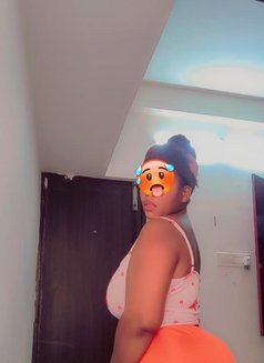 Nina cam and direct service - escort in Chennai Photo 5 of 5