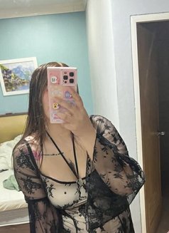 Nina - puta in Jubail Photo 5 of 6