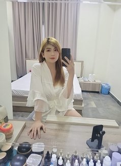 Nina - masseuse in Da Nang Photo 1 of 3