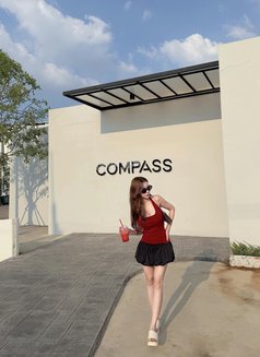 La Niña - puta in Tokyo Photo 1 of 9