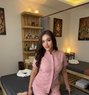 Cara vip room with massage table - escort in Riyadh Photo 1 of 5