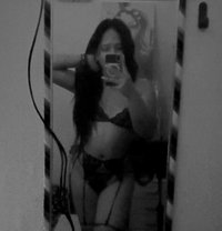 Nina Lee - Transsexual escort in Manila