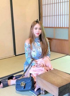 Nina Mina - puta in Osaka Photo 3 of 7