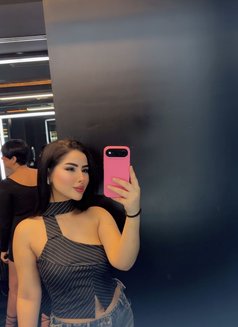 Nina - escort in Dubai Photo 7 of 9