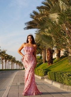 Viktoria - puta in Dubai Photo 6 of 6