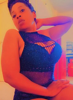 Nina - escort in Pune Photo 5 of 5
