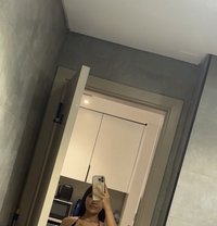 Nina sexy ass new in JVC - puta in Dubai