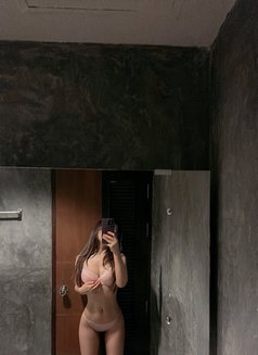 NiNa Sexy Cute Girl - puta in Bangkok Photo 26 of 29