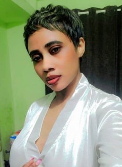 Nina - escort in Hyderabad Photo 2 of 14