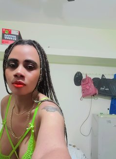 Nina - escort in Hyderabad Photo 3 of 7