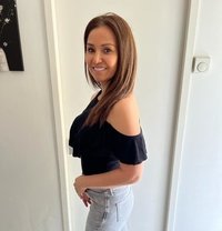 Nina - masseuse in London