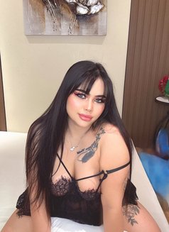 Nina - puta in Abu Dhabi Photo 7 of 11