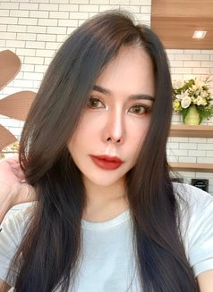 Nina - escort in Bangkok Photo 14 of 17