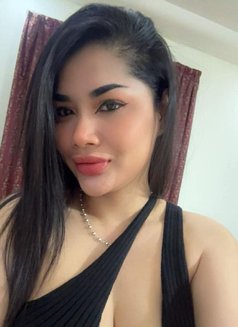 Nina - escort in Khobar Photo 3 of 5