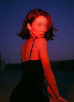 Nina - escort in Riyadh Photo 7 of 13