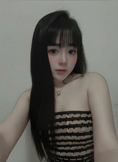 Nina - escort in Dubai Photo 2 of 6