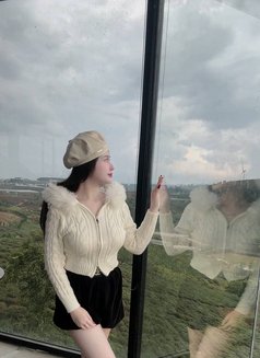 Nina - escort in Ho Chi Minh City Photo 3 of 15