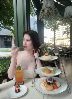 Nina - escort in Ho Chi Minh City Photo 8 of 15