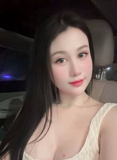 Nina - escort in Ho Chi Minh City Photo 13 of 15