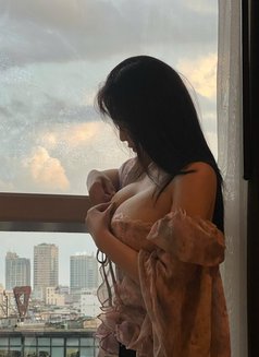 Nina - puta in Da Nang Photo 2 of 6