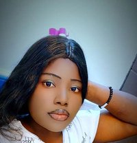 Ninah - escort in Riyadh Photo 1 of 3