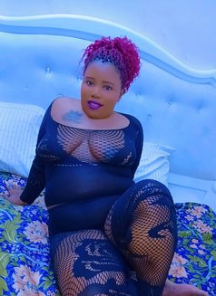 Ninah - escort in Riyadh Photo 4 of 9