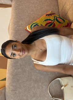 Ninalatina - puta in Dubai Photo 3 of 14