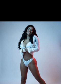 Ninalatina - puta in Dubai Photo 6 of 14