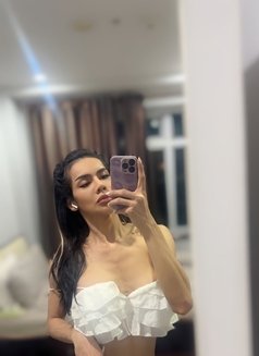 Panyata…sexy body both 69 cum - Transsexual escort in Bangkok Photo 10 of 10