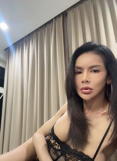 Ninew Panyta - Transsexual escort in Bangkok Photo 6 of 9