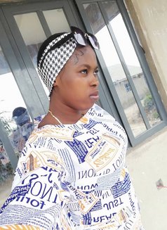 Nini - escort in Warri Photo 1 of 4