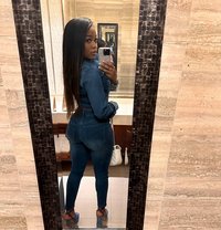 Nini - escort in Kandy