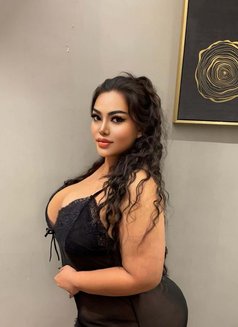 Ninky - masseuse in Khobar Photo 1 of 13