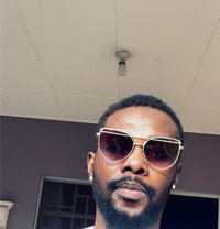 Nino - Acompañantes masculino in Accra