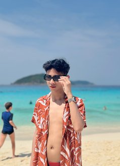 Nino - Male escort in Phuket Photo 3 of 3