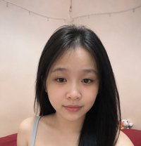 Emily 20 in Bangalore - escort in Bangalore Photo 4 of 4