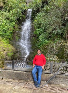 Nipun - Male adult performer in Gurgaon Photo 17 of 18