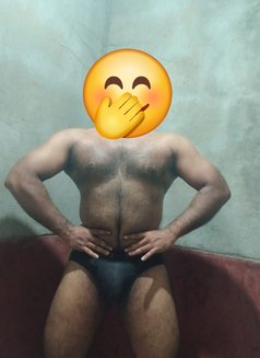 Nipun - Male companion in Colombo Photo 9 of 9