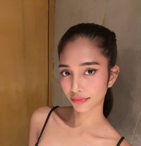 Nira - puta in Manila