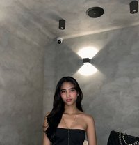 Nira - puta in Manila