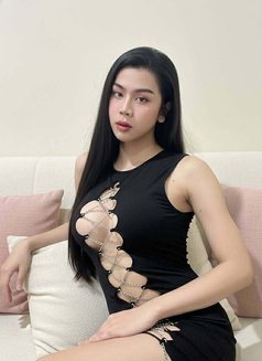 Nira - Acompañantes transexual in Doha Photo 1 of 5