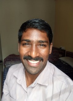 Nirmal Kumar - Intérprete masculino de adultos in Bangalore Photo 8 of 10