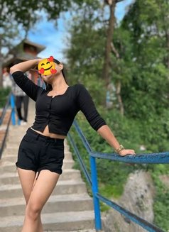 Nirmala Independent Girl - puta in Kathmandu Photo 2 of 2